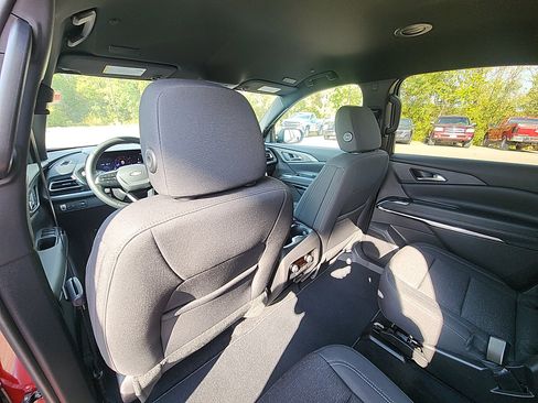 New 2026 Chevrolet Traverse LT w/ Driver Confidence Package image 27