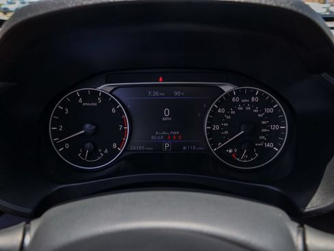 Used 2025 Nissan Altima 2.5 SV FWD image 27