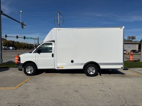 New 2025 Chevrolet Express 3500 w/ Power Convenience Package RWD image 3