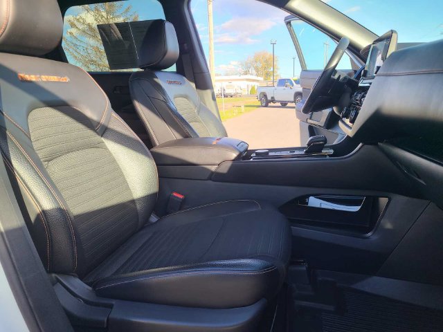 Used 2023 Nissan Pathfinder Rock Creek AWD/4WD image 21
