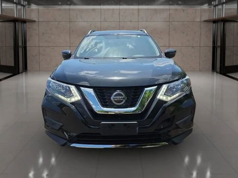 Used 2018 Nissan Rogue SV FWD image 4