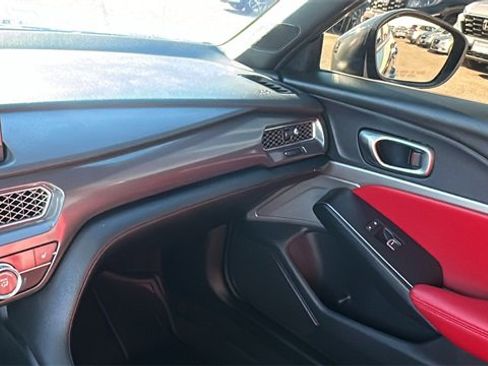 Used 2023 Acura Integra A-Spec image 19