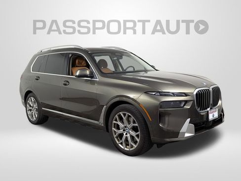 Certified 2023 BMW X7 xDrive40i w/ Premium Package image 11