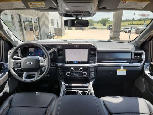 New 2026 Ford F250 Lariat w/ Black Appearance Package AWD/4WD image 13
