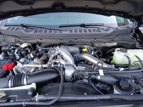 New 2026 Ford F250 Lariat w/ Black Appearance Package image 35