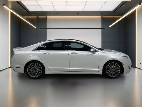 Used 2016 Lincoln MKZ AWD w/ Equipment Group 300A Reserve image 7
