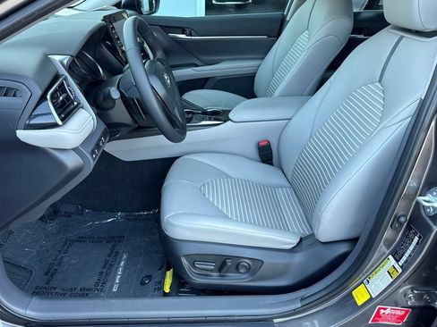 Certified 2024 Toyota Camry SE FWD image 19