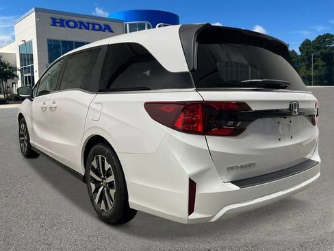 New 2026 Honda Odyssey EX-L image 3
