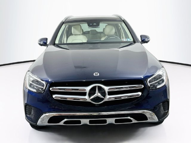 Used 2022 Mercedes-Benz GLC 300 4MATIC image 2