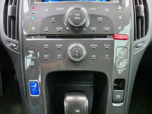 Used 2014 Chevrolet Volt Premium w/ Premium Trim Package FWD image 21