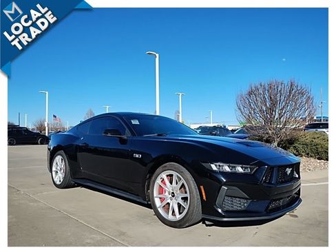 Used 2024 Ford Mustang GT Premium image 5