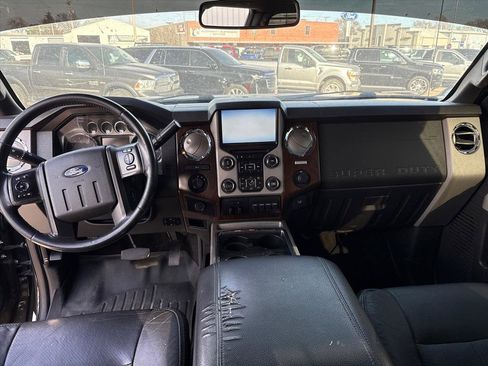 Used 2014 Ford F350 Lariat w/ Chrome Package image 7