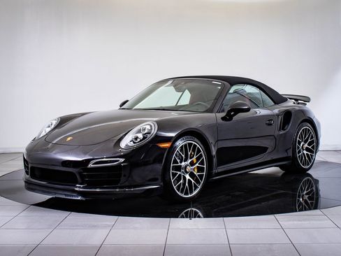 Used 2015 Porsche 911 Turbo S image 12