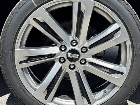 New 2025 Cadillac Escalade Sport Platinum image 13