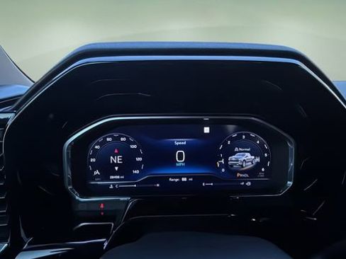 Used 2022 Chevrolet Silverado 1500 LT image 15