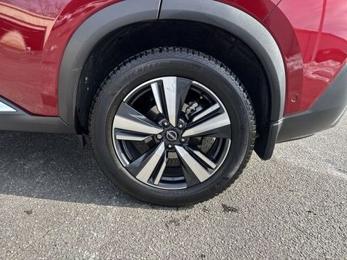 Used 2023 Nissan Rogue SL w/ SL Premium Package image 34