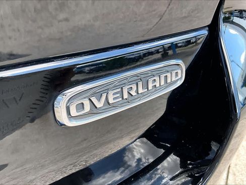 Used 2022 Jeep Grand Cherokee Overland AWD/4WD image 10