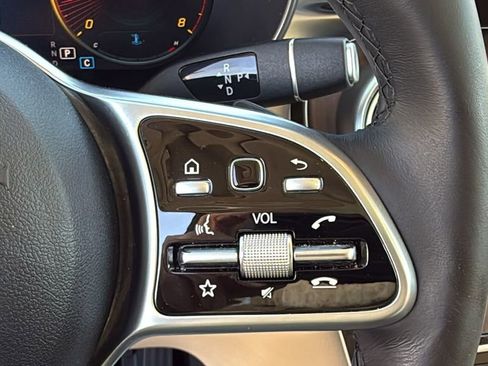 Used 2022 Mercedes-Benz GLC 300 4MATIC w/ Premium Package Lite image 29