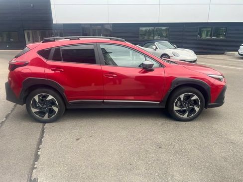 Used 2024 Subaru Crosstrek 2.5i Limited w/ Crosstrek Mirror Package AWD/4WD image 2