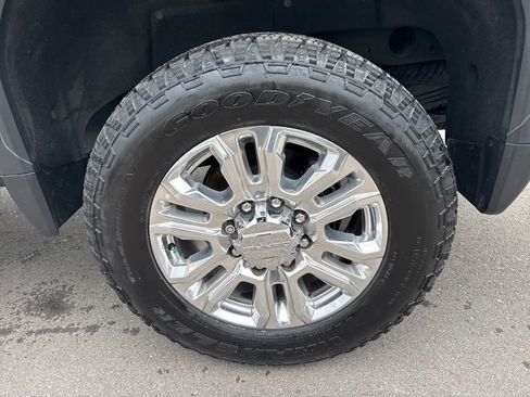 Used 2022 GMC Sierra 2500 Denali image 28