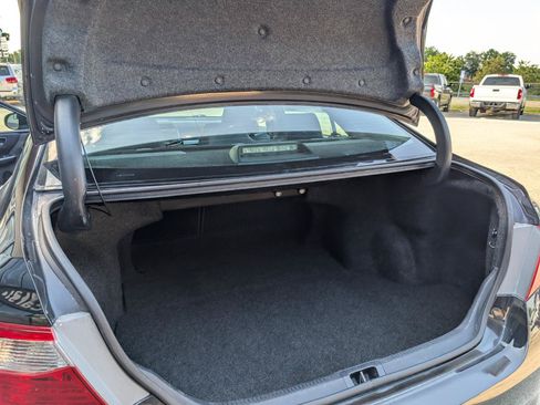 Used 2015 Toyota Camry XSE FWD image 22