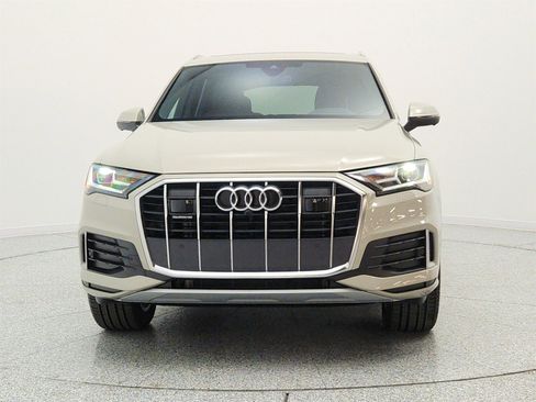 Used 2023 Audi Q7 2.0T Premium w/ Convenience Package AWD/4WD image 2