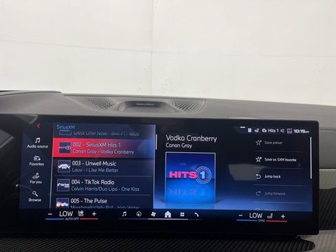 New 2026 BMW X6 M60i w/ Executive Package image 15