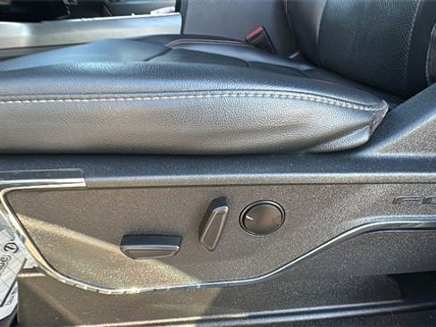 Used 2023 Ford F250 Lariat w/ Lariat Ultimate Package image 9