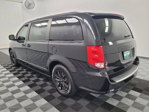 Used 2019 Dodge Grand Caravan GT FWD image 5
