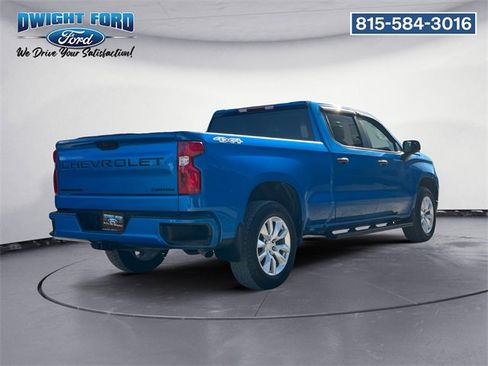Used 2022 Chevrolet Silverado 1500 Custom image 5
