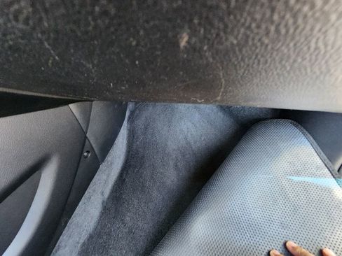 Used 2017 Kia Forte LX image 10