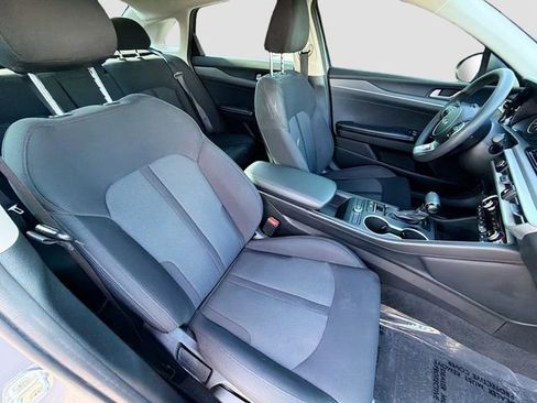Used 2022 Kia K5 LXS FWD image 14