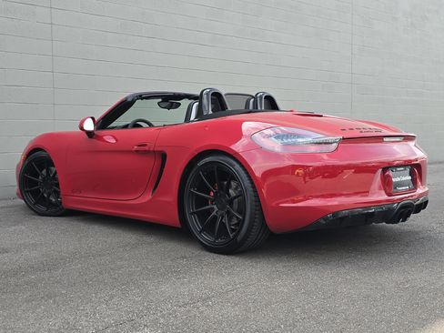 Used 2015 Porsche Boxster GTS image 3
