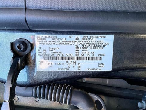 Used 2018 Ford Focus SE image 33