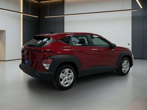 Used 2026 Hyundai Kona SE FWD image 6