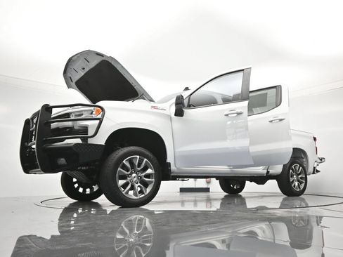 Used 2022 Chevrolet Silverado 1500 RST w/ Z71 Off-Road Package AWD/4WD image 49