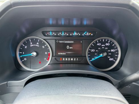 Used 2022 Ford F250 XLT w/ XLT Premium Package image 24