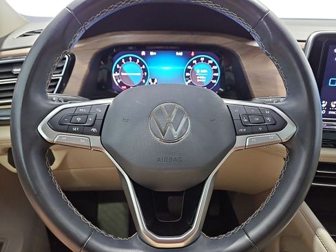 Certified 2024 Volkswagen Atlas SE w/ Panoramic Sunroof Package AWD/4WD image 21