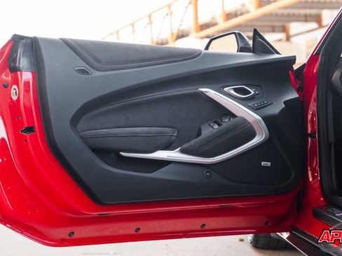 Used 2018 Chevrolet Camaro ZL1 RWD image 63