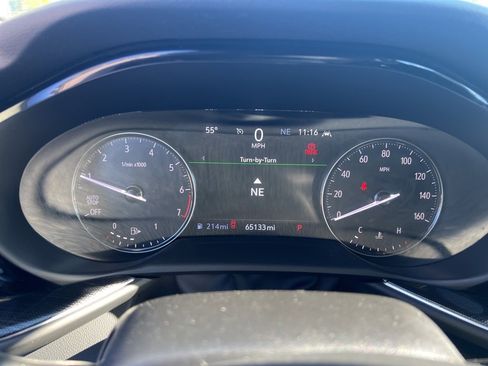 Used 2023 Buick Envision Essence image 8