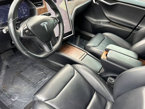 Used 2018 Tesla Model S 75D image 9