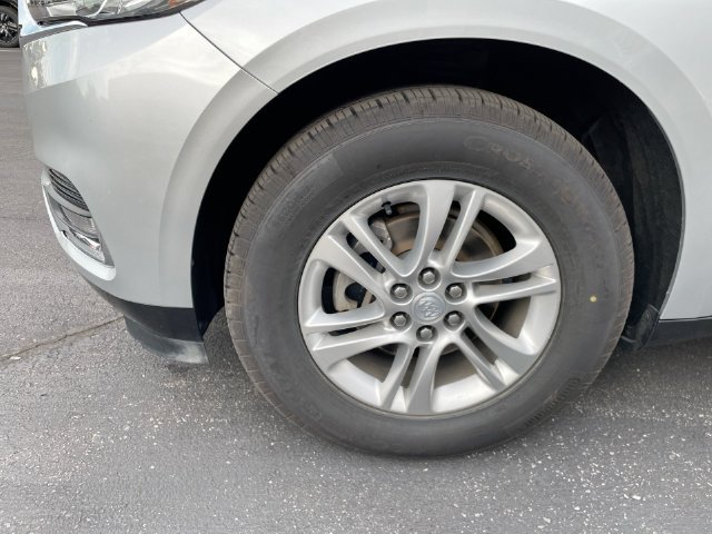 Used 2018 Buick Enclave Essence FWD image 8