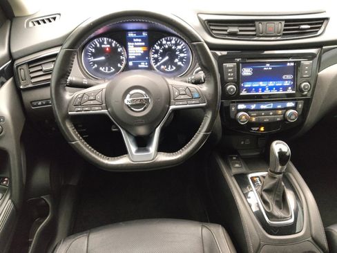 Used 2019 Nissan Rogue Sport SL image 22