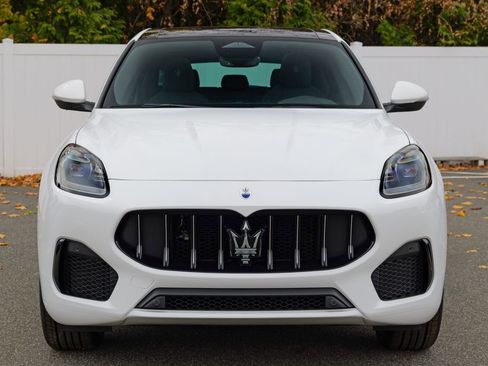 New 2025 Maserati Grecale GT AWD/4WD image 2