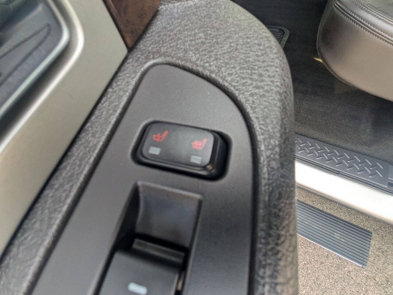 Used 2014 Ford F150 Platinum AWD/4WD image 25