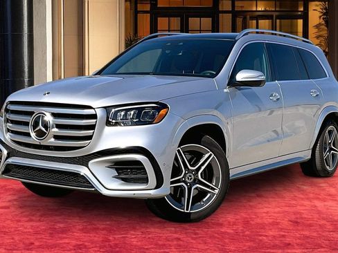 Used 2024 Mercedes-Benz GLS 450 4MATIC w/ AMG Line Exterior image 1