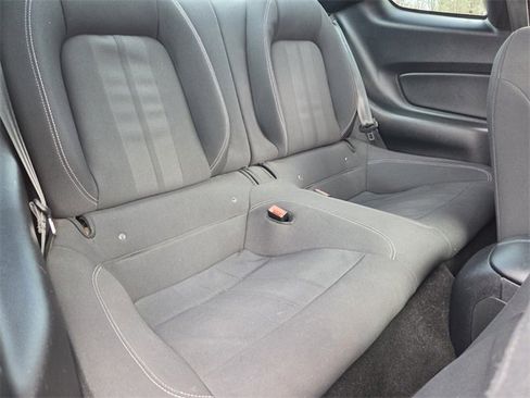 Certified 2019 Ford Mustang Coupe image 13