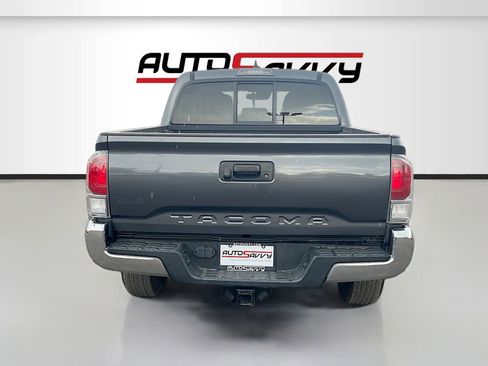 Used 2022 Toyota Tacoma SR AWD/4WD image 6