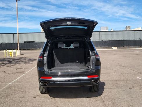 Used 2021 Jeep Grand Cherokee L Summit image 10