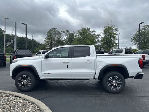 New 2025 GMC Canyon AT4 w/ LPO, Off Road Lift Package image 9